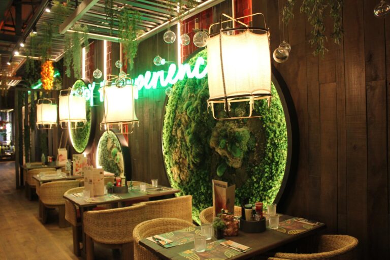 Instalación Profesional para Local Enjoy IT en La Jonquera