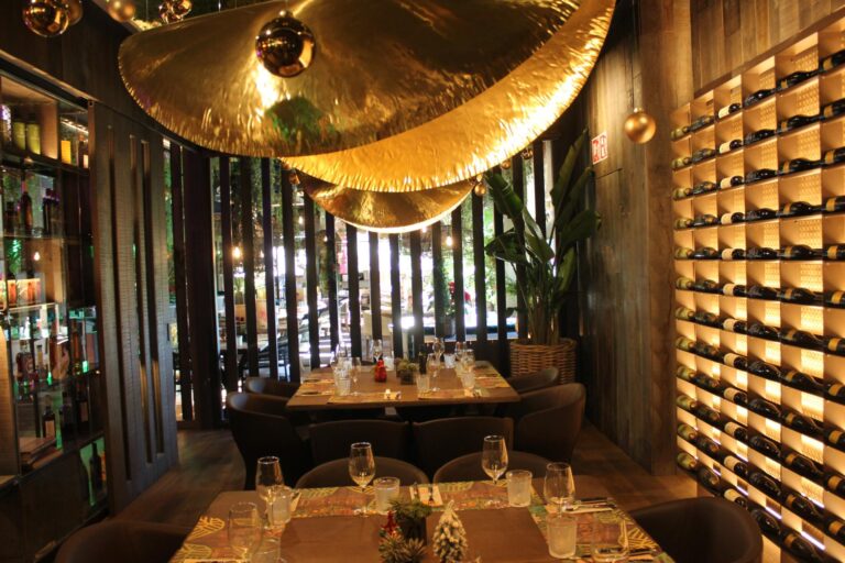 Instalación Profesional para Local Enjoy IT en La Jonquera